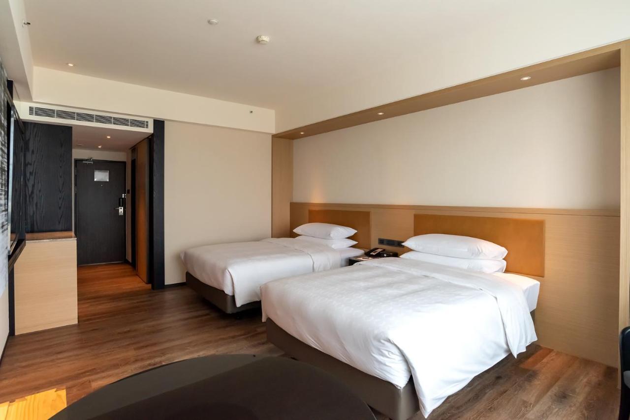Sheraton Taoyuan Hotel Bagian luar foto