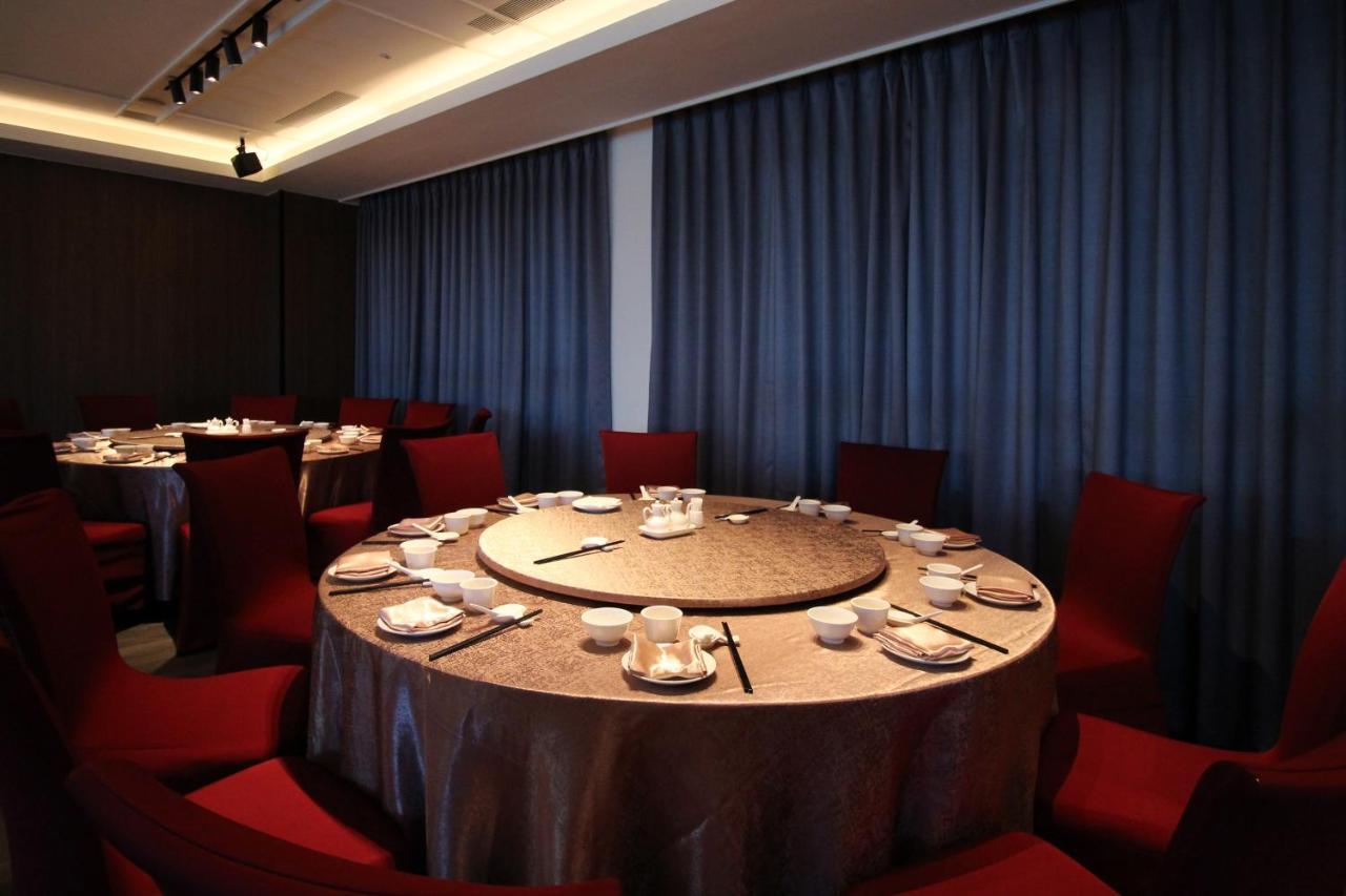 Sheraton Taoyuan Hotel Bagian luar foto