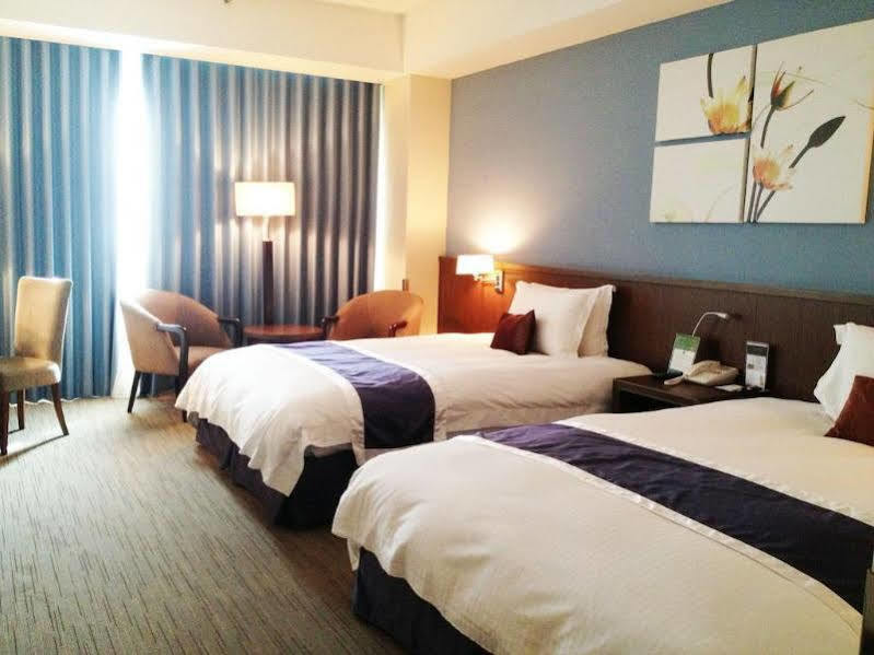 Sheraton Taoyuan Hotel Bagian luar foto